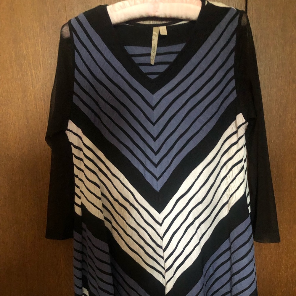 COMFY U.S.A. Brand tunic